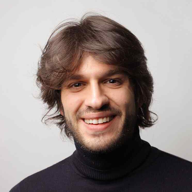 https://aneetamadhok.com/wp-content/uploads/2018/01/img-testimonials-career-01.jpg