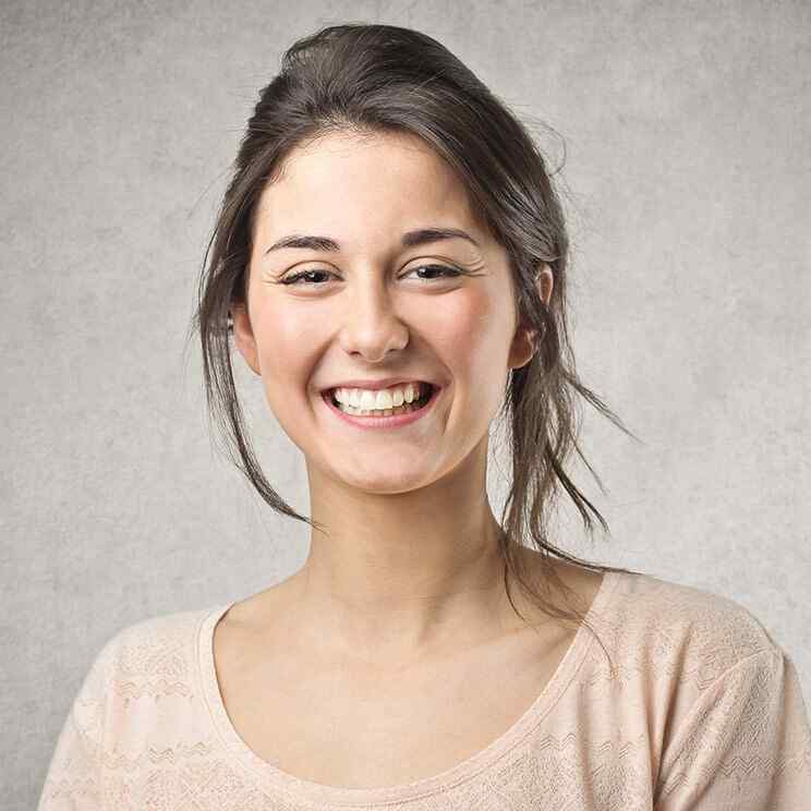 https://aneetamadhok.com/wp-content/uploads/2018/01/img-testimonials-career-04.jpg